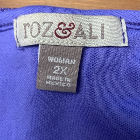 roz & ali Lilac Spring Summer Top, 3/4 Bell Sleeves, Gently Elasticized Waist - Picture 9 of 11